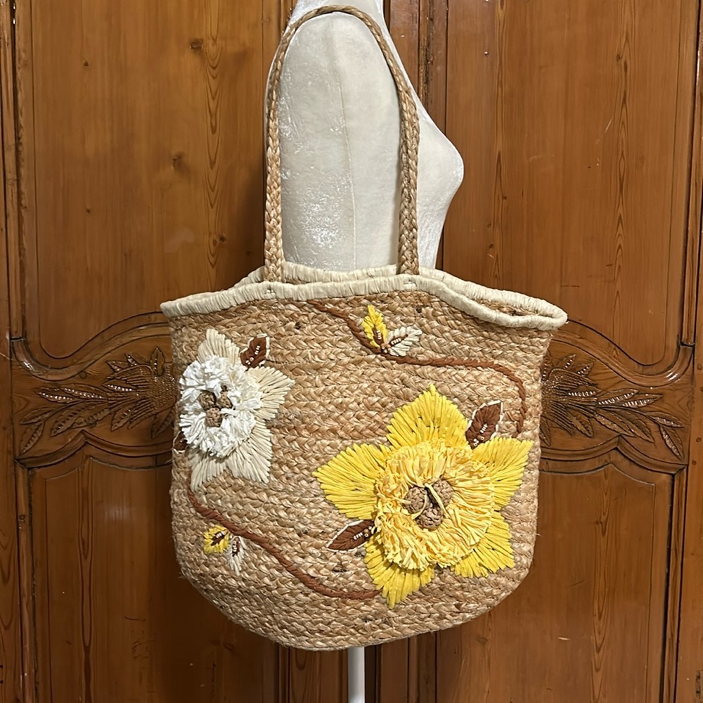 Chicos Floral Beach 100% Jute Tote - Picture 3 of 13